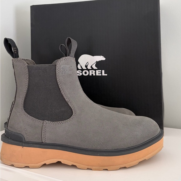 Sorel Chealsea boots size 8 - Picture 3 of 12